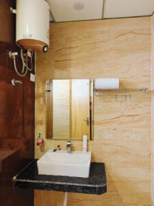 Luxury Roomin Manesar